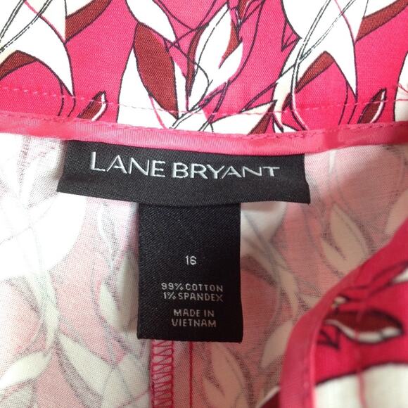Lane Bryant Capri Floral Pink Cropped Pants Size 16 - Picture 3 of 7